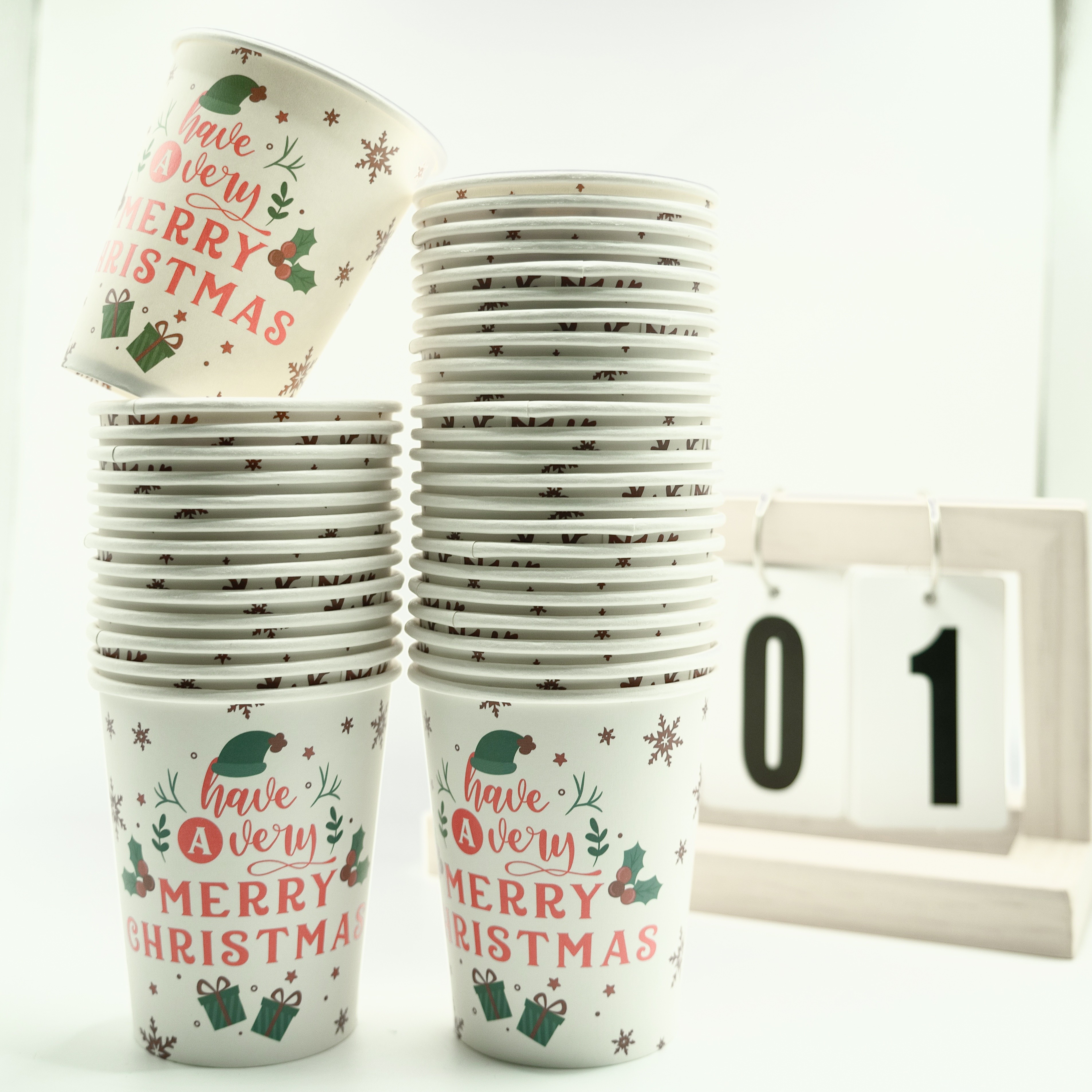 Gobelets De Noël Jetables 50pcs, Gobelets De Noël De 250 Ml /8.45 Oz, Pour  Les Décorations De Fête De Noël, Le Café, Le Vin Et Les Boissons Chaudes -  Temu France