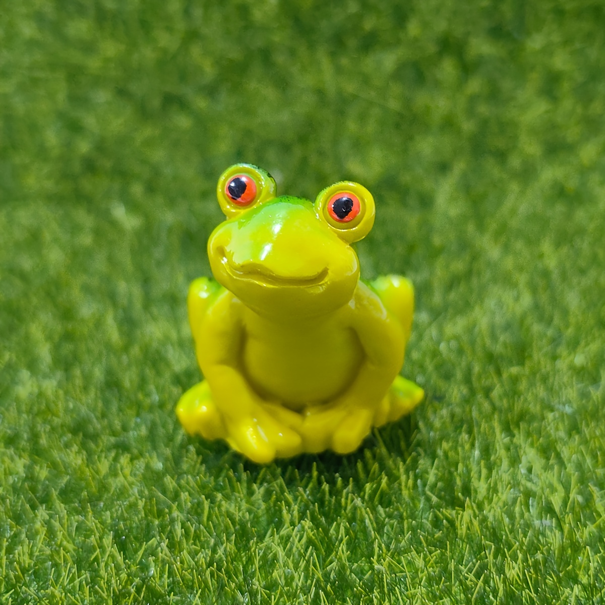 Resin Mini Frogs Figurines Mini Frogs 200 Pack Tiny Frogs Figurines Moss  Gardening Micro Landscape Frog for Garden Home Decor (200 pcs)