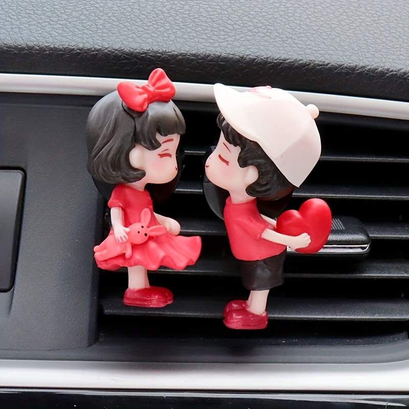 Car Cute Couple Ornaments Kiss Couple, Décoration Intérieure De Voiture  Ornaments, Accessoires De Décoration De Bureau À Domicile Et De Voiture -  Temu Switzerland