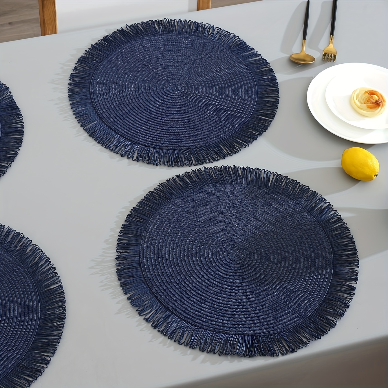 

Round Woven Mats With Fringe For Christmas Holiday - Plastic Covered, Hand Washable Blue Dining Table Mats For Home, Kitchen, Restaurant, Farmhouse, Country Celebrations, Weddings, Parties - 1pc