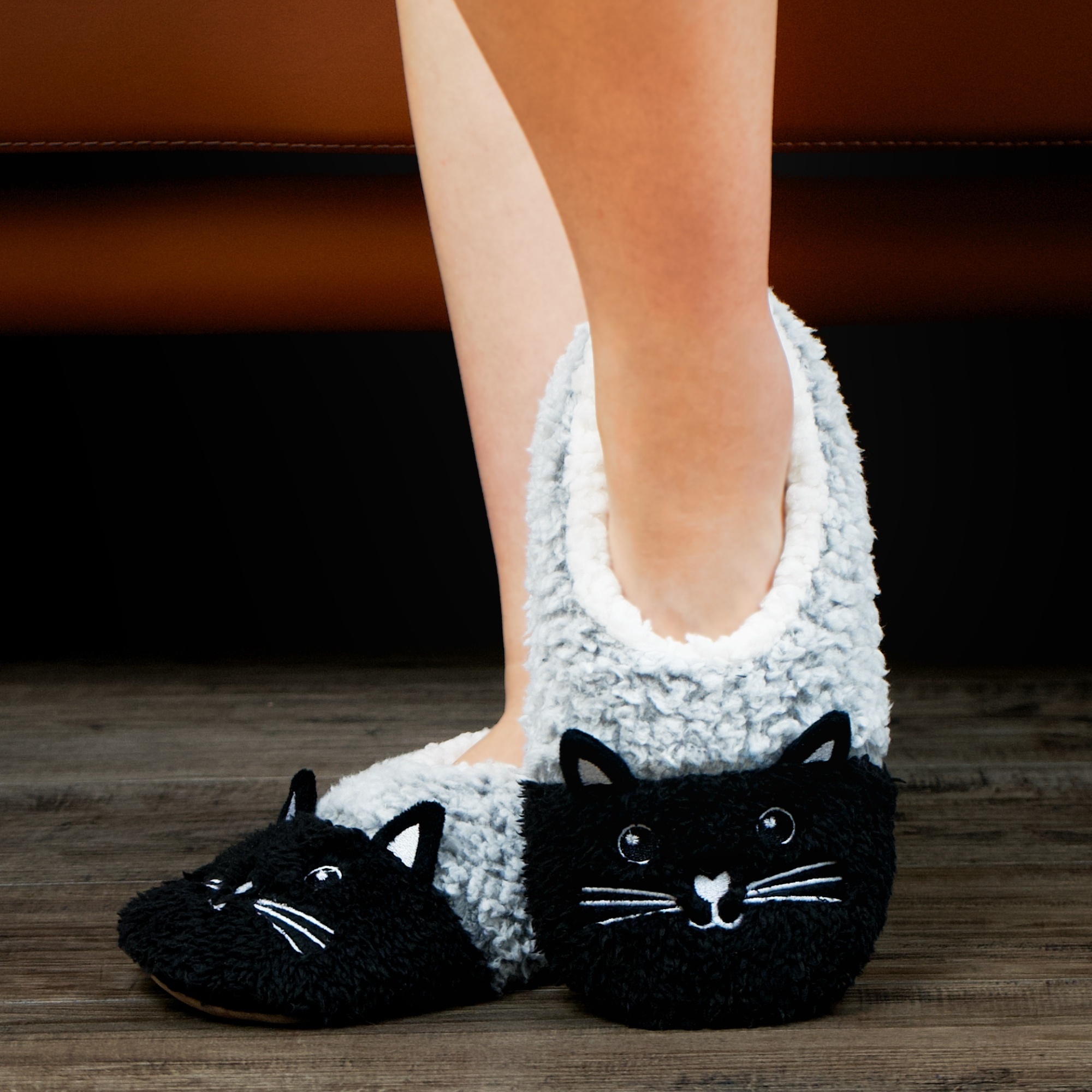 

Chaussons Mignons À Motif De Chat Cartoon Pour Femmes, Chaussons Doublés En Peluche À Enfiler, Chaussons D'intérieur Chauds