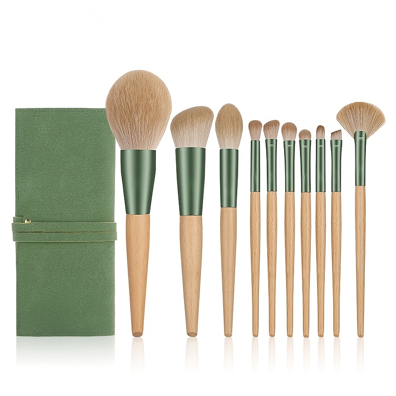 2 ULTRA SOFT BLENDING BRUSHES