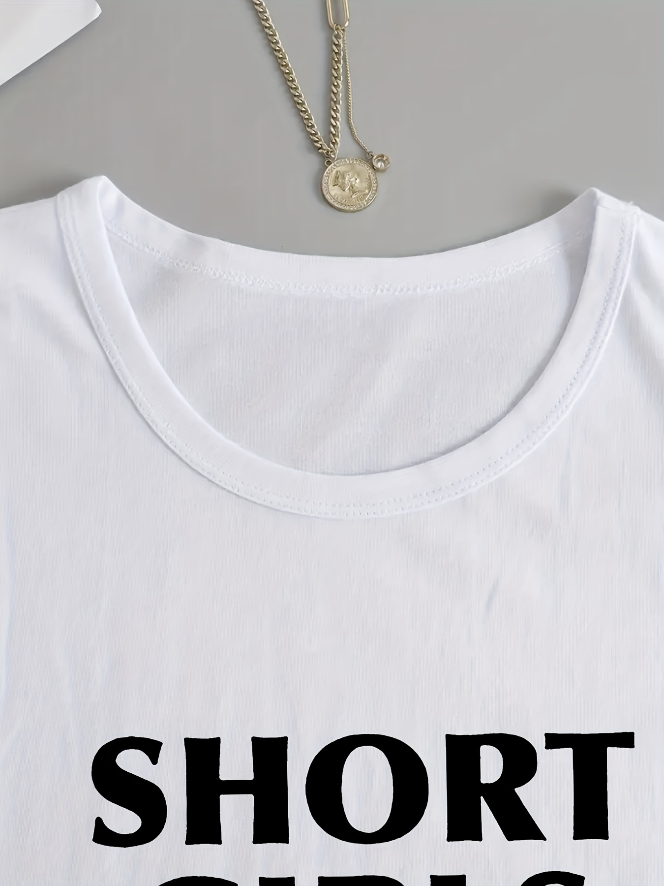 Short t hot sale shirt girl