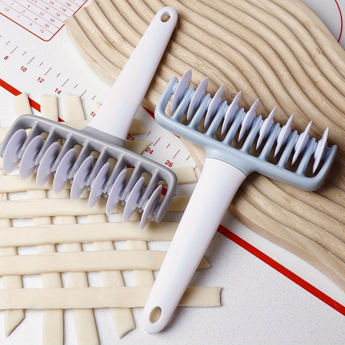 Plastic Kitchen Accessories, Plastic Pasta Tools Cutter