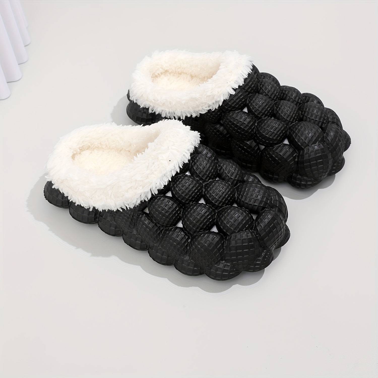 Massage Bubble Slides Slippers Soft Plush Cozy House Slippers Anti-skid  Slip-on Shoes Indoor For Men Winter Shoes