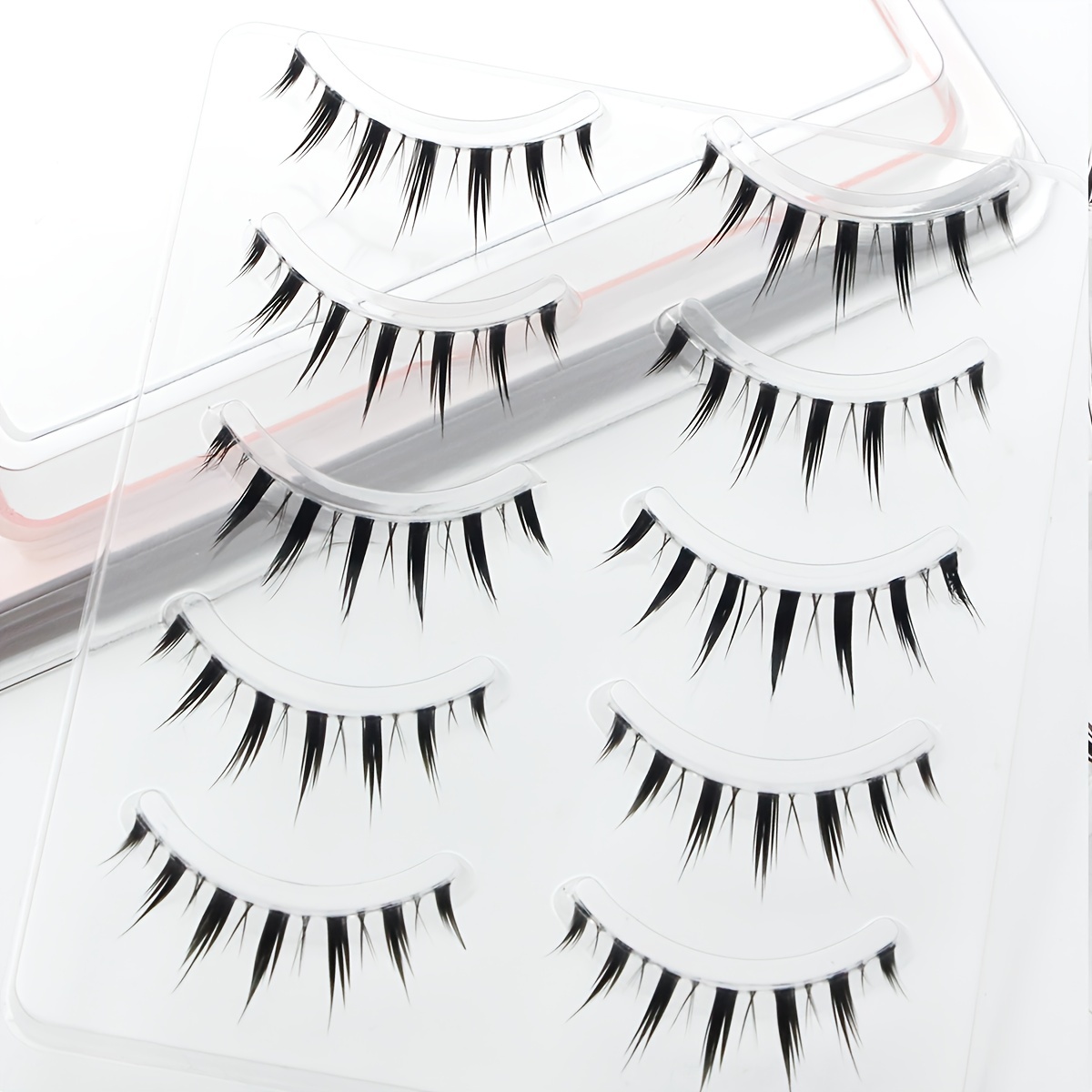 Manga Lashes Pointed Cat Eye Lashes, Natural Look Anime False Eyelashes  Individual Wispy Korean Makeup Eyelashes Clusters, Asian Chinese Japanese Fake  Eyelashes - Temu