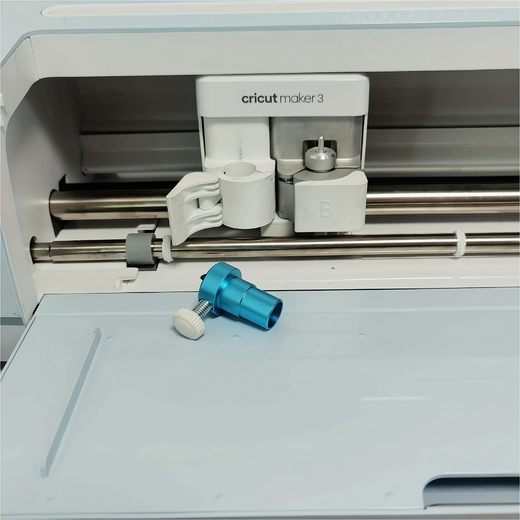 Engraving Tip and QuickSwap Housing for Cricut Maker Cutting