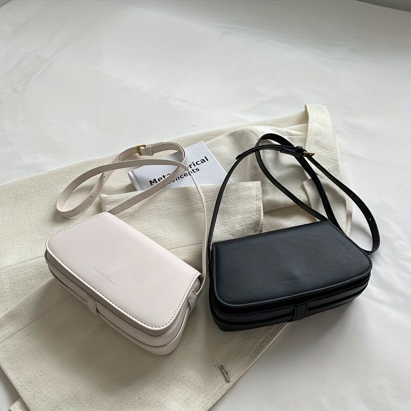 Petit sac à pochette beige foncé Sac à main minimaliste chic