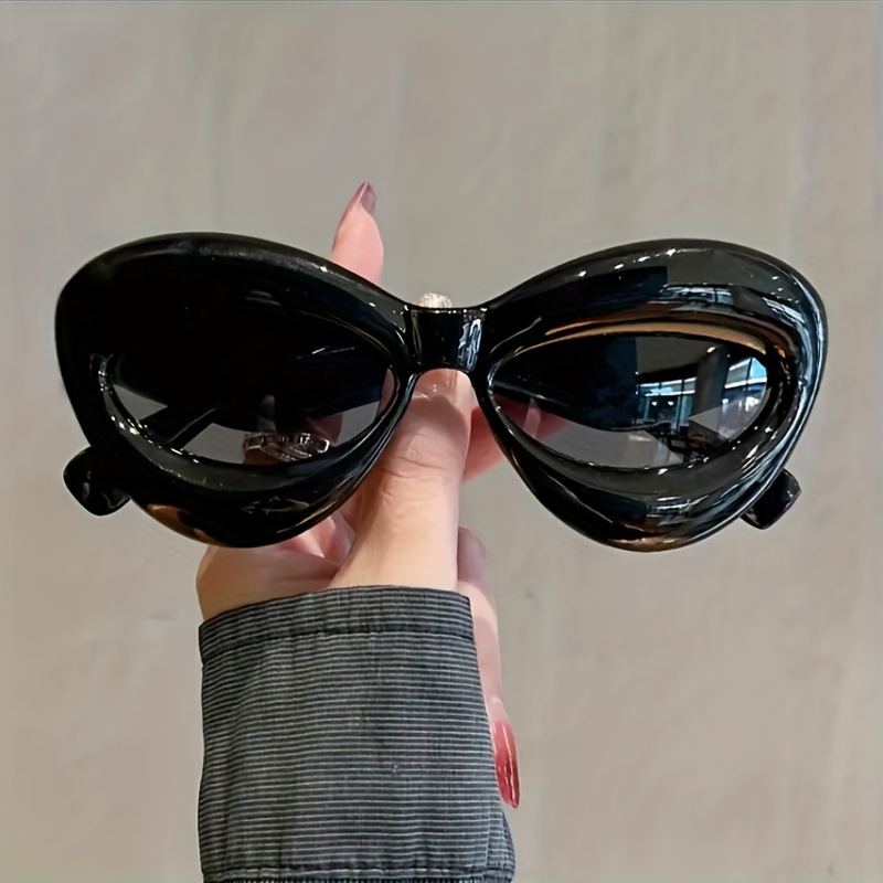Large Inflated Lip Sunglasses for Women