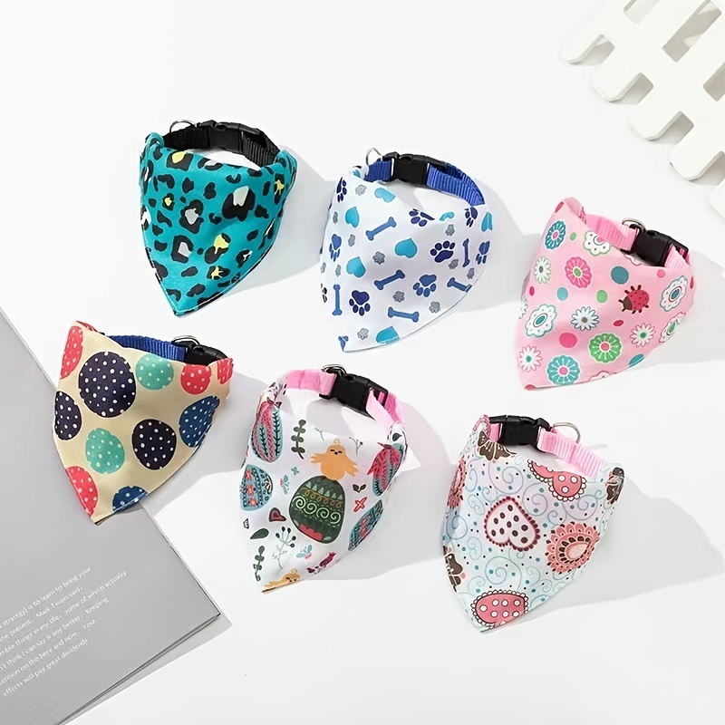 Pet Saliva Towel Cartoon Graphic Triangle Scarf