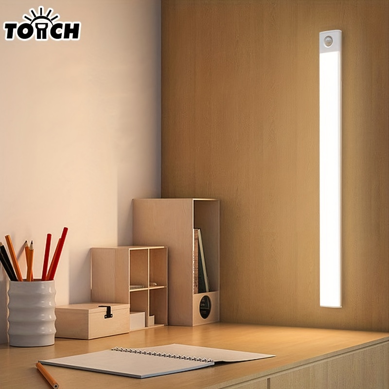 Luz LED para armario, funciona con pilas, luces con sensor de movimiento  para interiores, se pega debajo del gabinete, barra de luz nocturna para