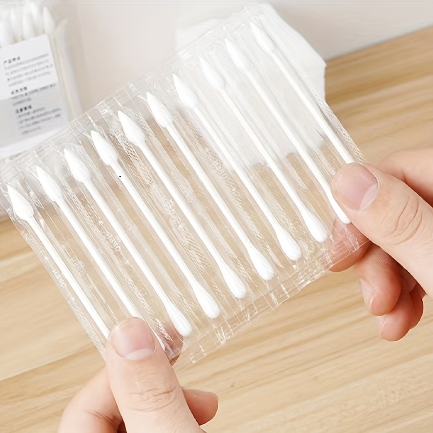 40pcs Travel Cotton Swabs for Ears Makeup & Cleaning
