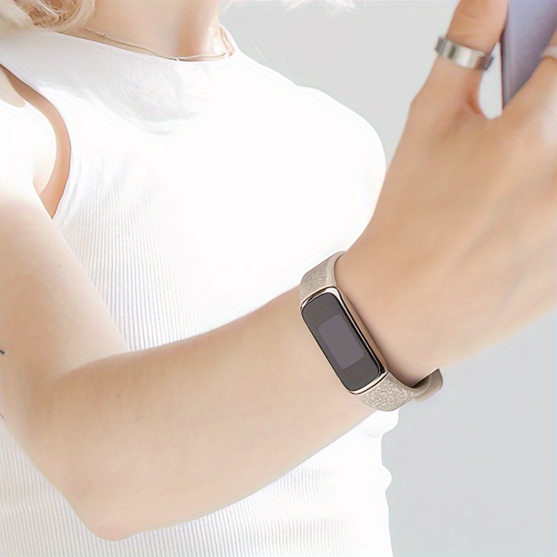 Bracelet sport Fitbit Luxe - violet
