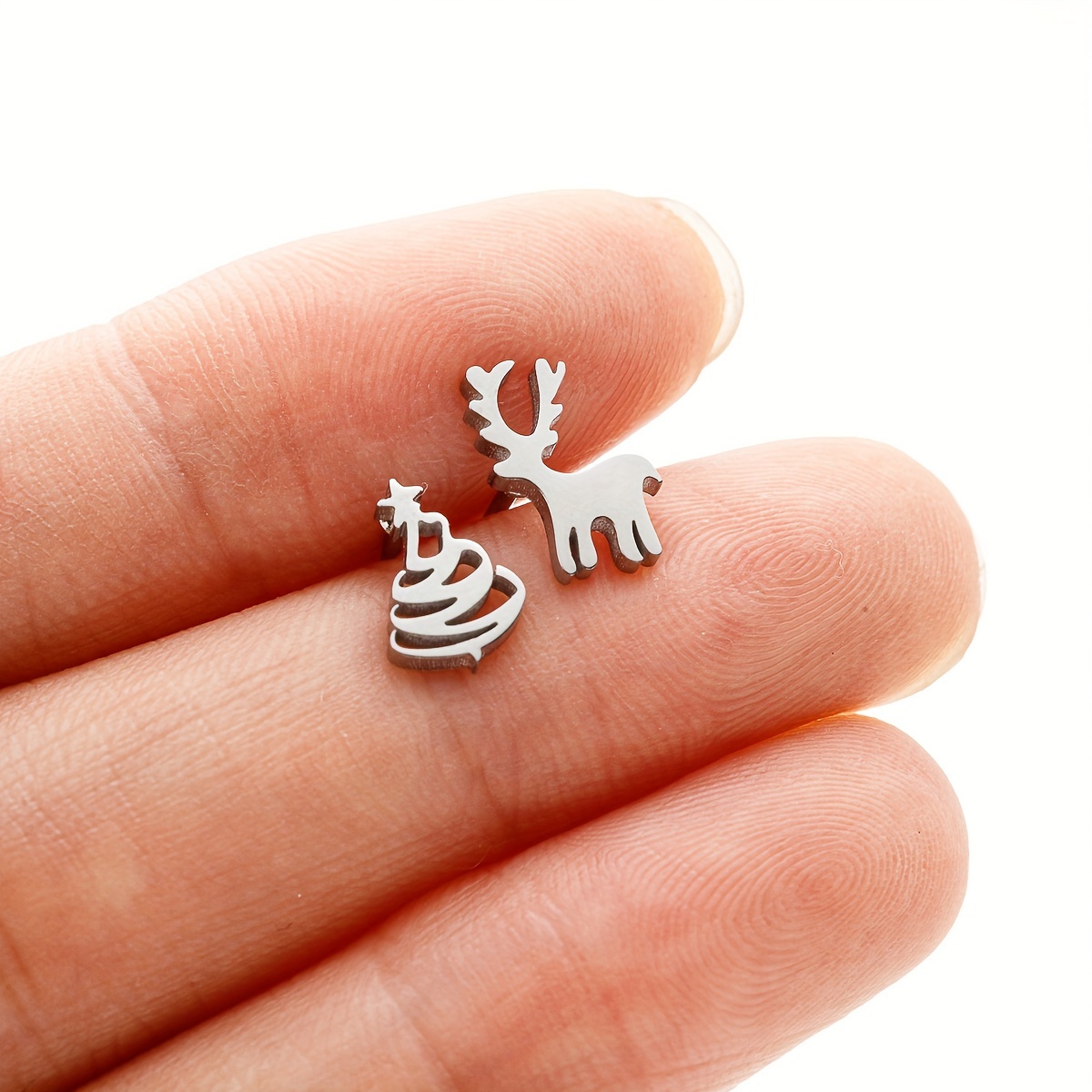TEMU 1 Pair Of Fashionable Earrings For Women, Stainless Steel Christmas Tree, Reindeer Animal, Men's Earrings Suitable For Daily Wear, Valentine's