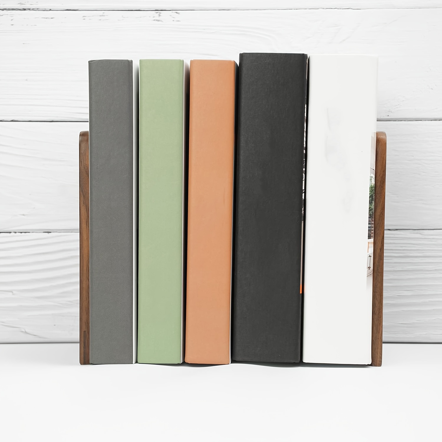 Soporte para página de libro inusual, novedoso soporte para libros de  madera de nogal hecho a mano, regalos útiles para leer (nogal, mediano,  0.85