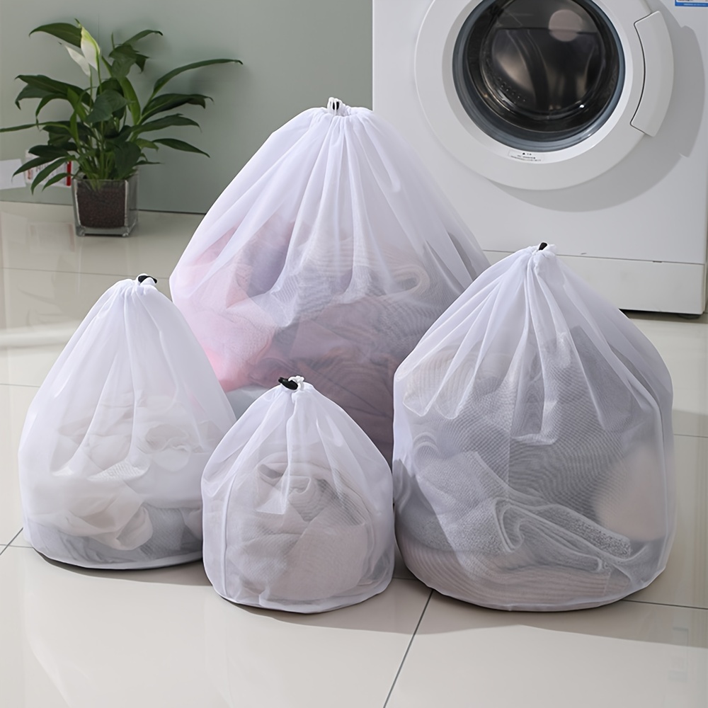 Amazon.com: InsideSmarts Delicates Laundry Wash Bags, Set of 4 (2 Medium &  2 Large) : Home & Kitchen