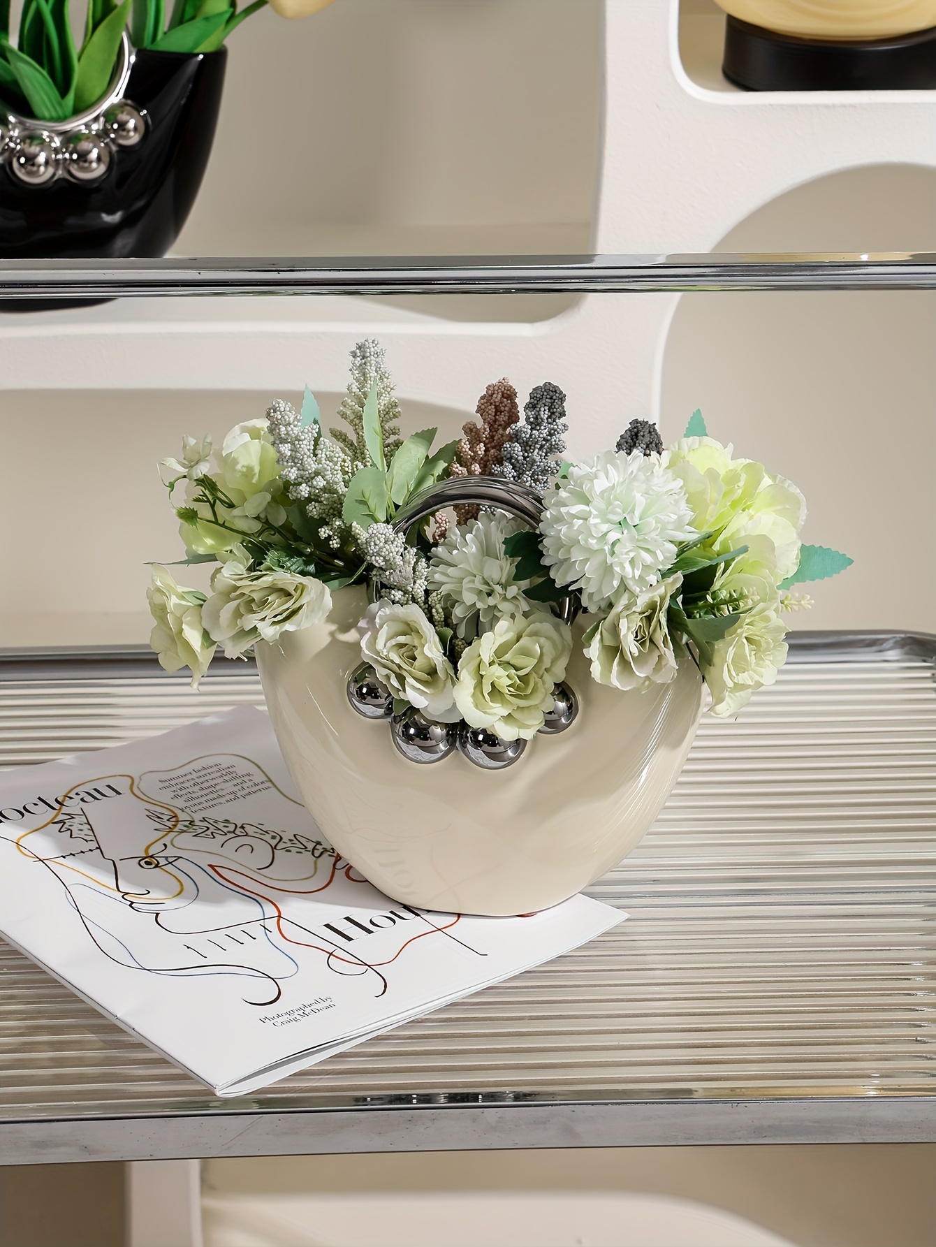 1pc Ceramic Handbag Vase For Modern Home Decor Bag Flower Vase With Handle Purse  Vase Black Or White Bag Vase Fun Vases For Aesthetic Wedding Room Office  Table Accent Gift - Patio