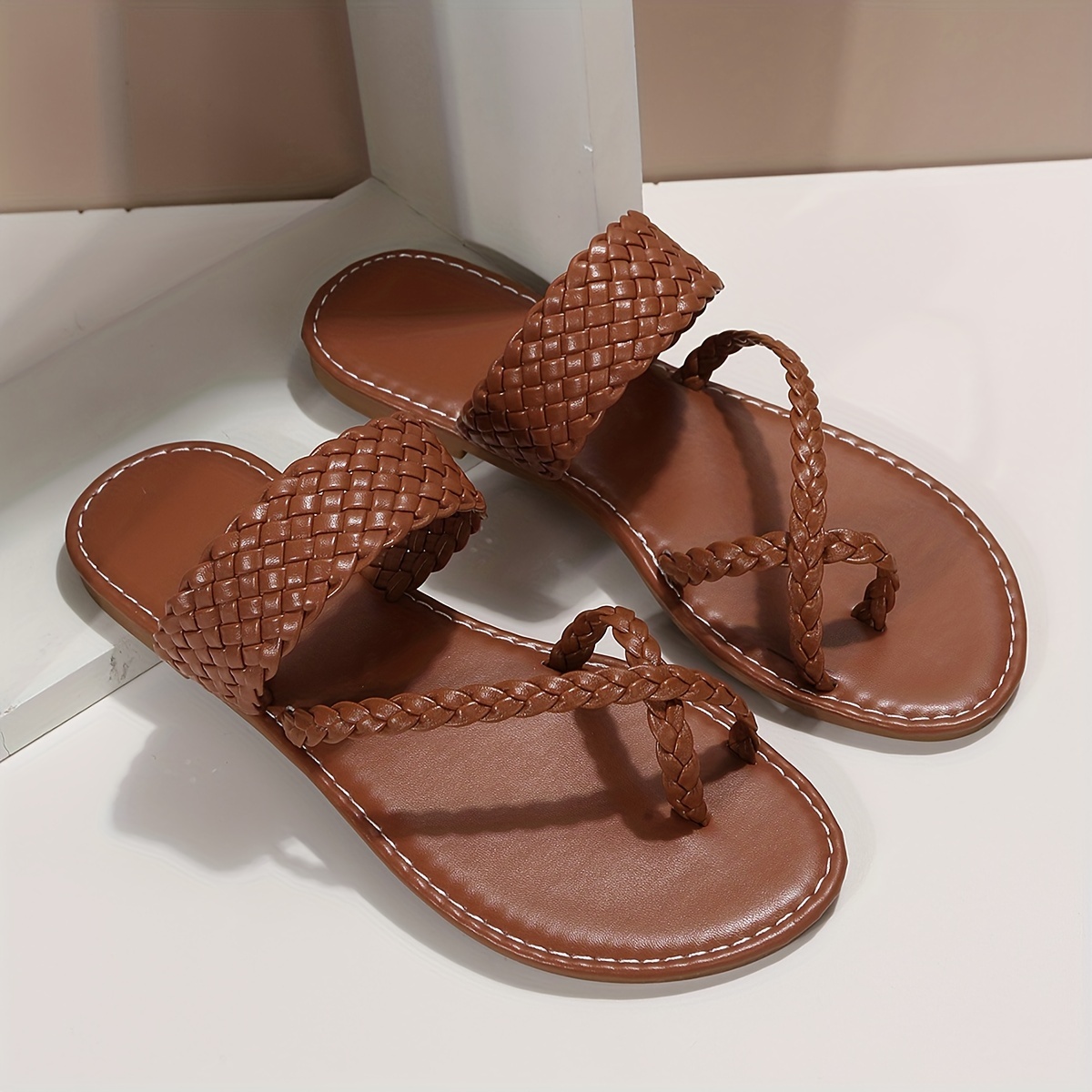 Women Flat Sandals Woven Leather Sandals Nude Size 7.5 
