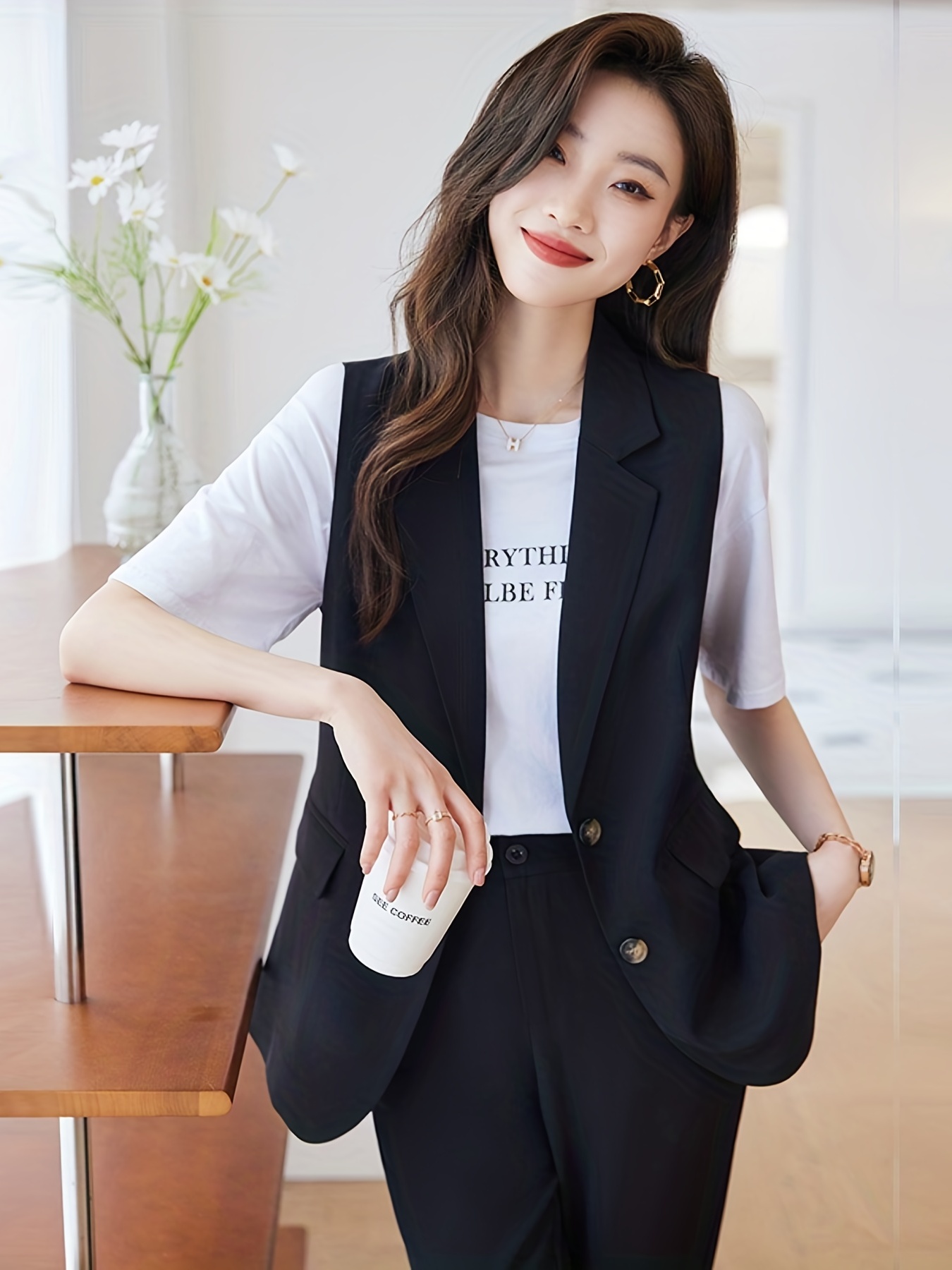Womens Sleeveless Blazer Vest Single Breasted Casual Lapel Office Suit  Jacket with Pockets, Apricot, Small : : Clothing, Shoes &  Accessories