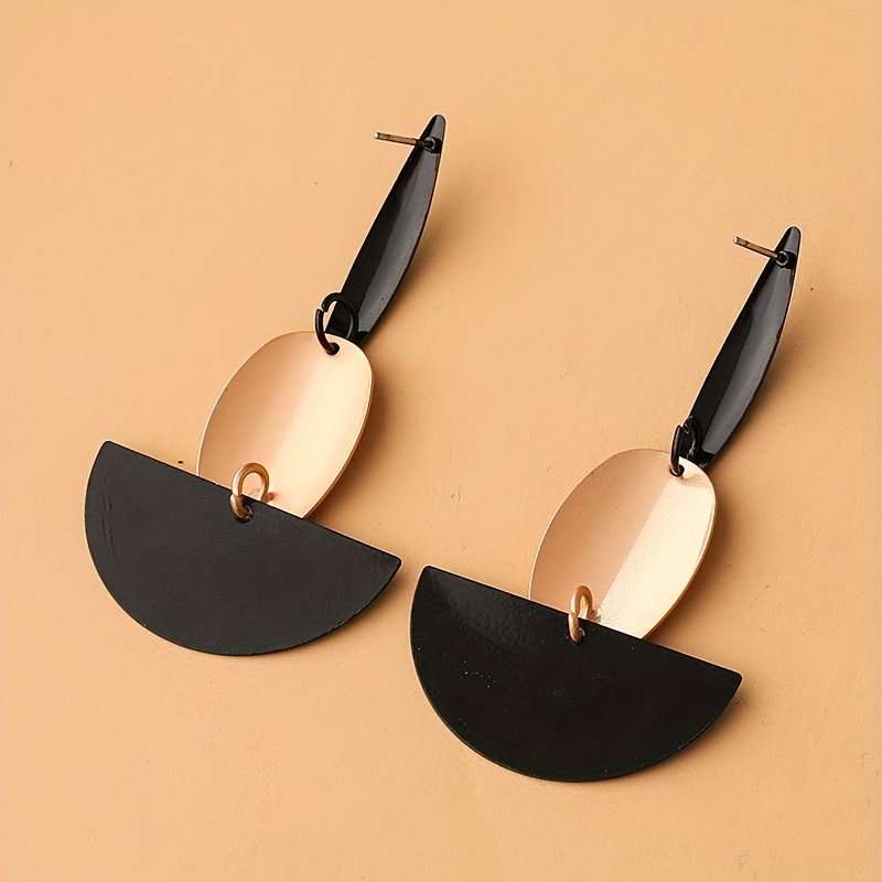 2pcs Men's Contrasting Stud Earrings