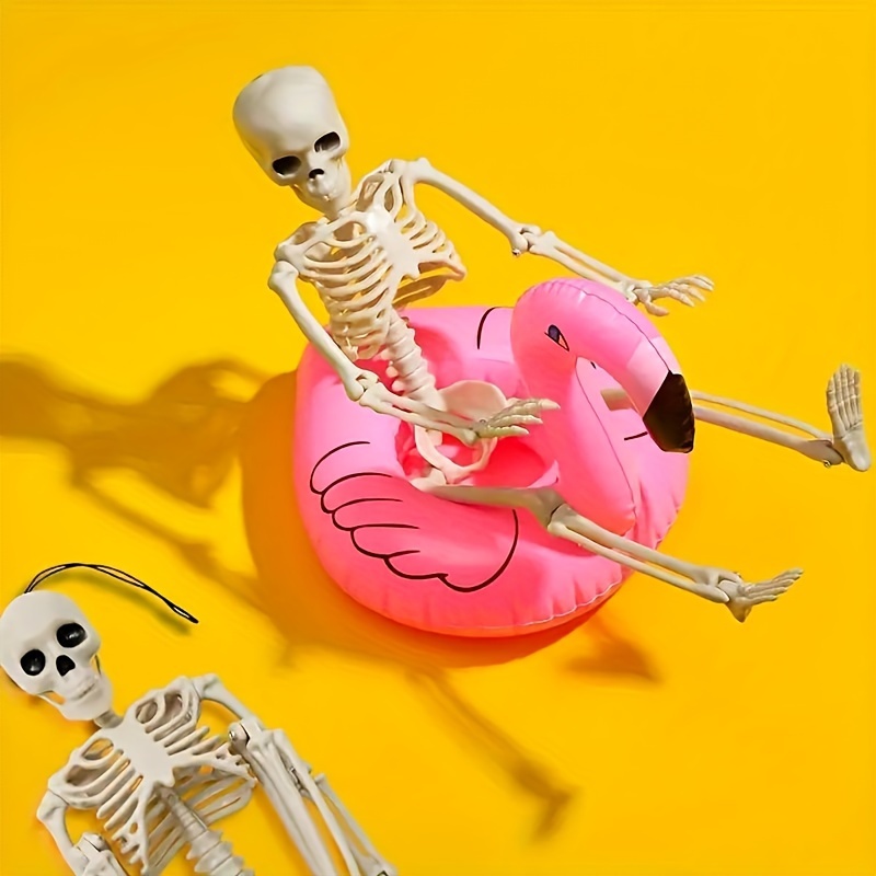 Deko Skelett für Halloween, XXXL-Skelett aus Kunststoff zum  Aufhängen/Aufstellen