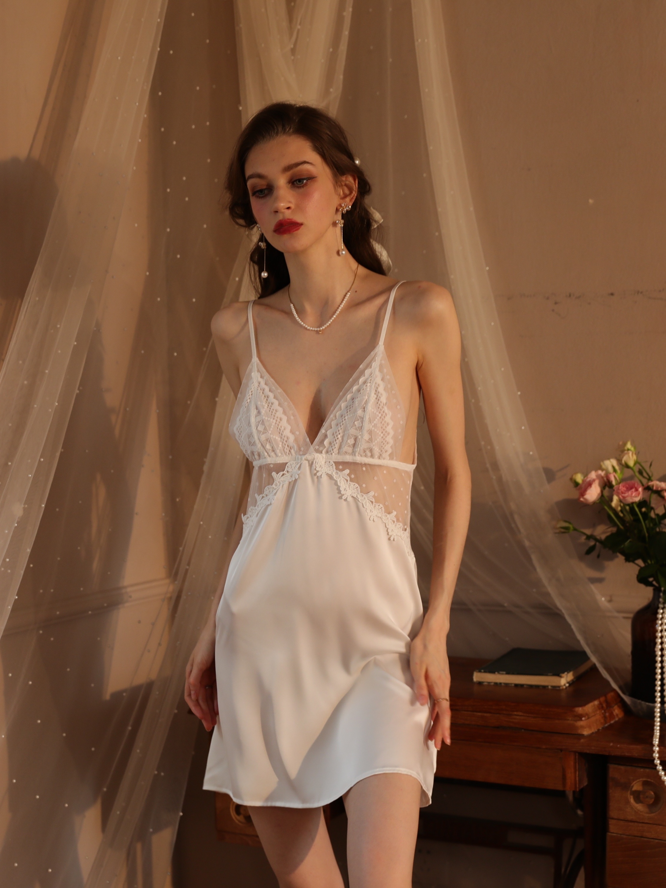 Fashion Ladies Plus Size Sexy Silk Lingerie Underwear & Nightdress - White