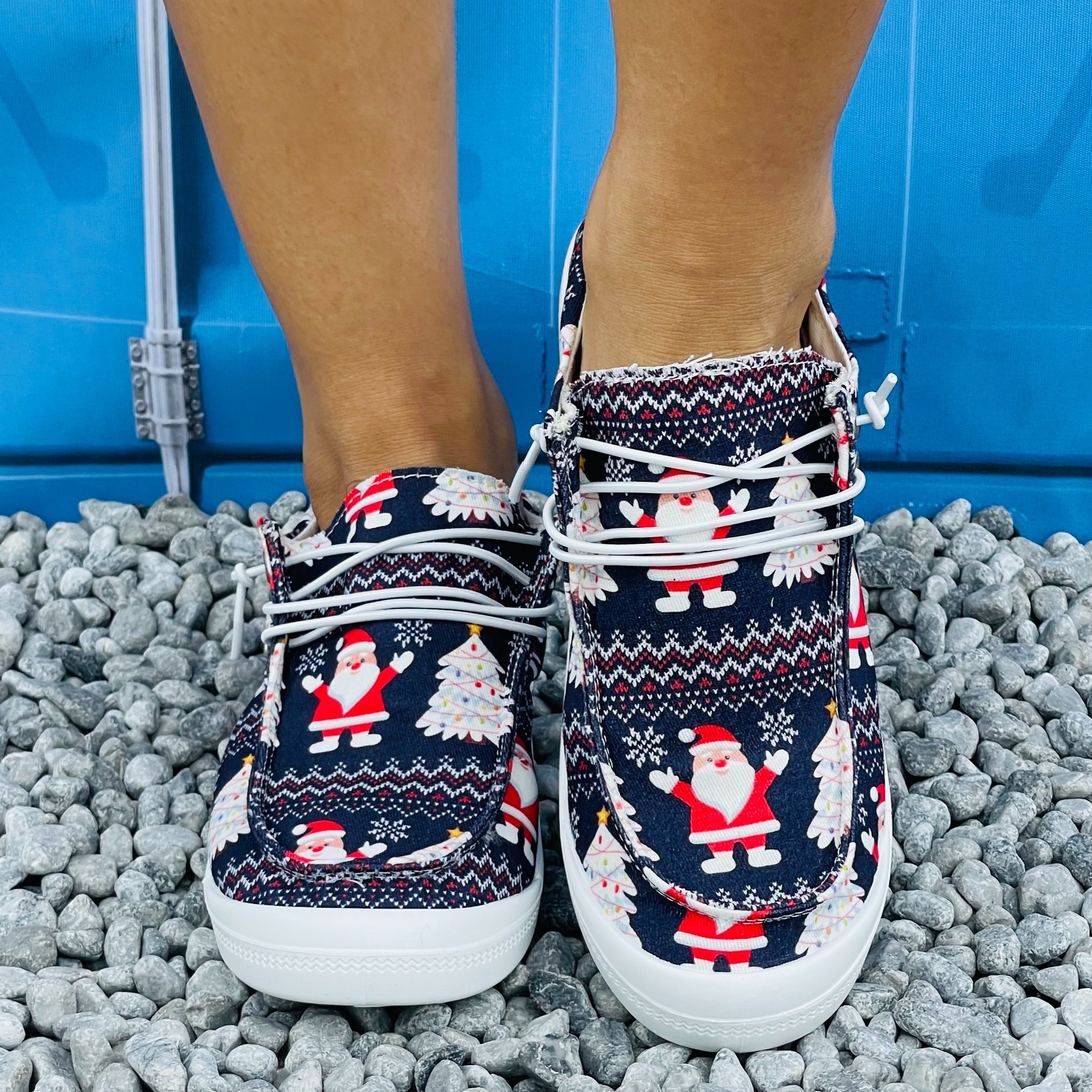 Women's Christmas Pattern Sneakers Anti Slip Comfortable Lace Up Shoes