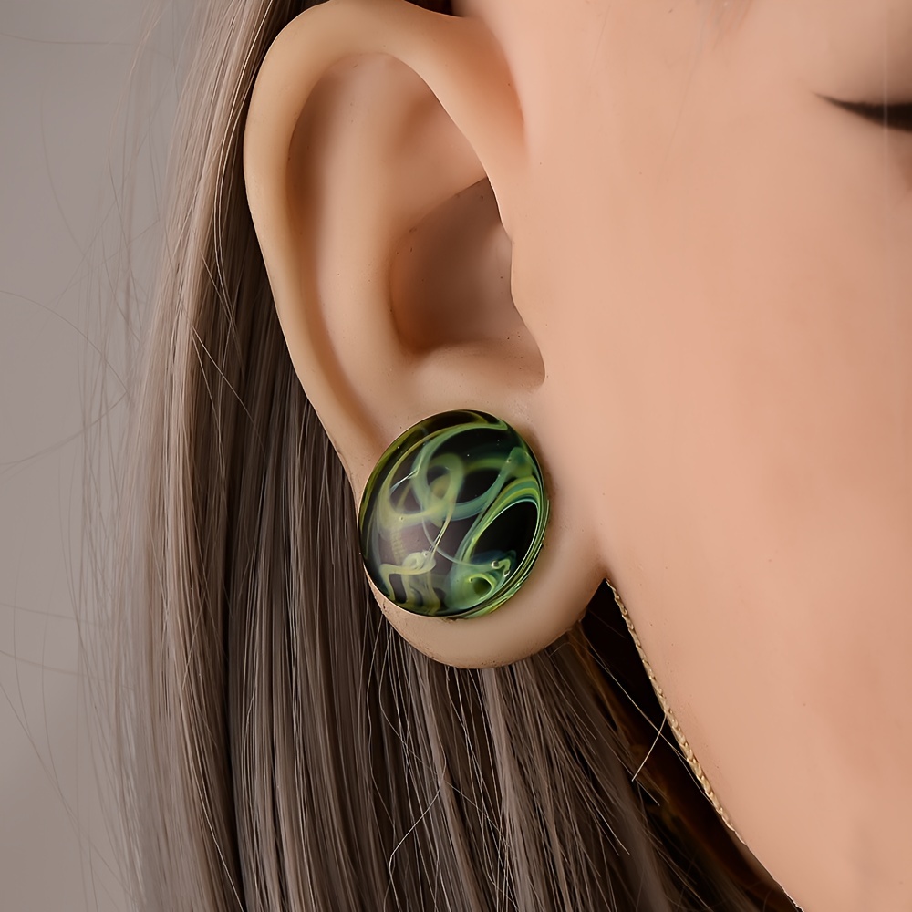 Glass plugs for deals stretching