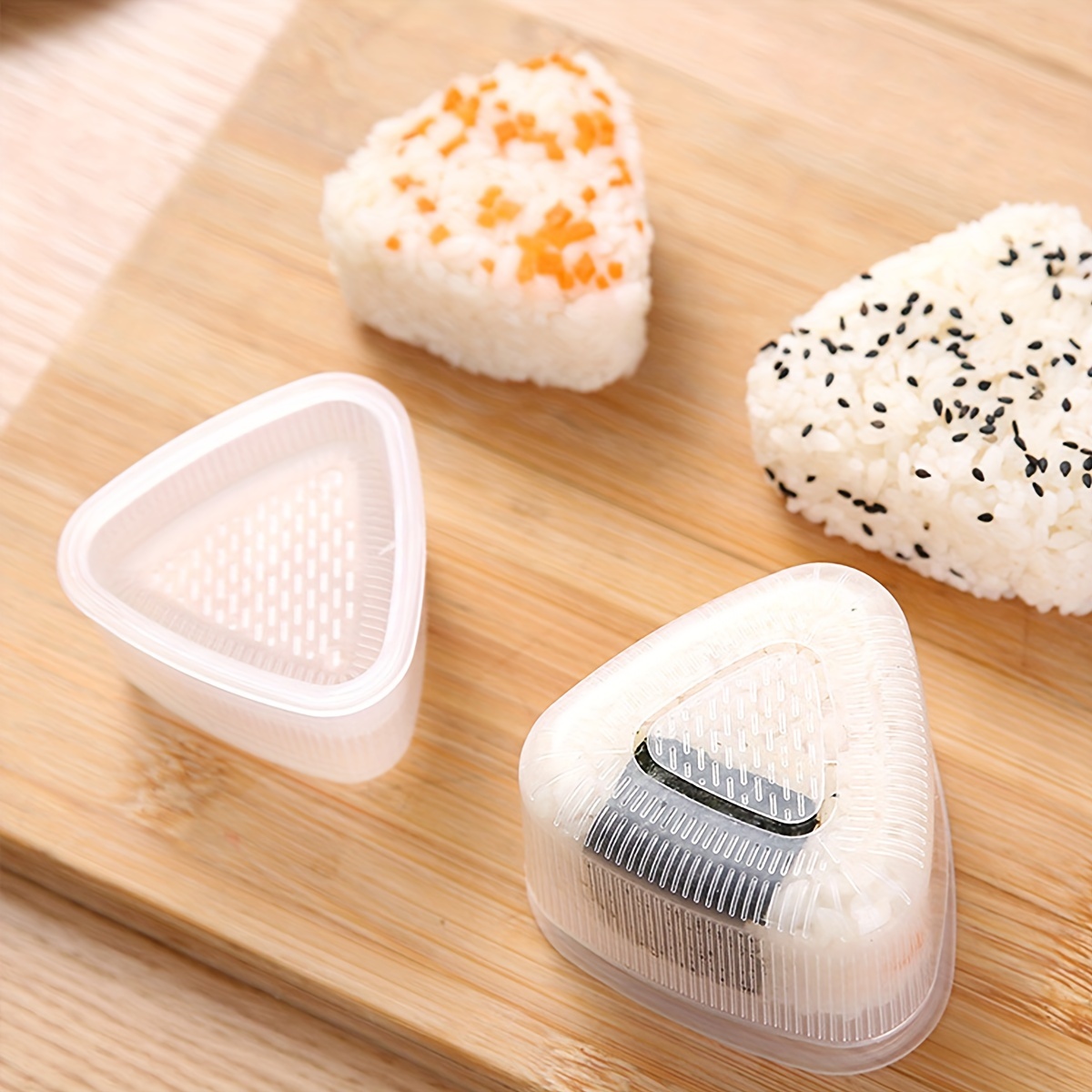 Onigiri Stampi 6 in 1 Stampi Triangolari per Sushi Stampi per Arancini di  Riso Paletta per Riso sushi Stampo per Sushi Triangolare per Ristorante di  Famiglia, Campeggio, Pranzo per Bambini : 