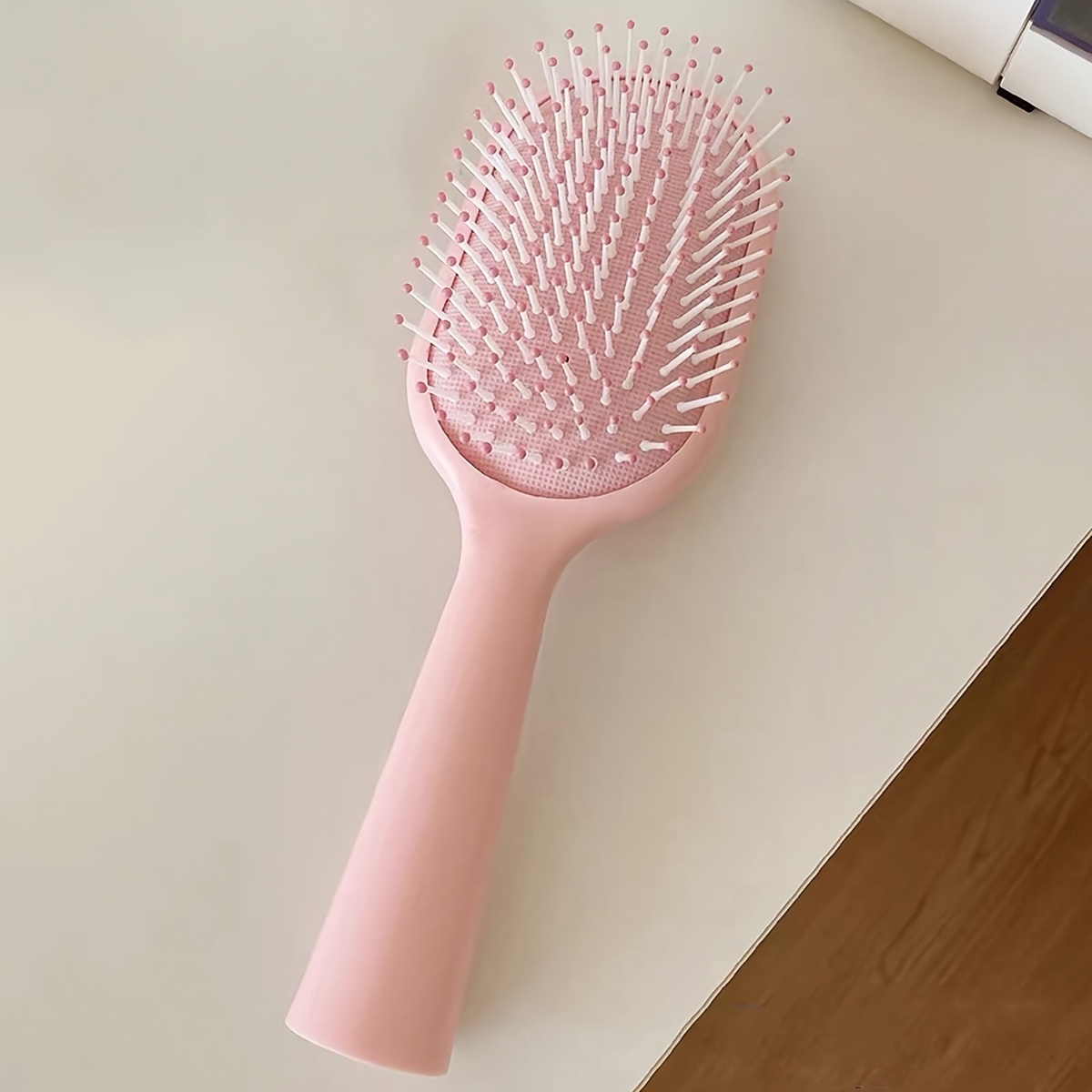 1pc Peigne De Massage Du Cuir Chevelu, Brosse À Coussin D'air, Peigne À Cheveux  Bouclés, Outil De Coiffure Doux Et Démêlant Pour Les Types De Cheveux -  Temu France