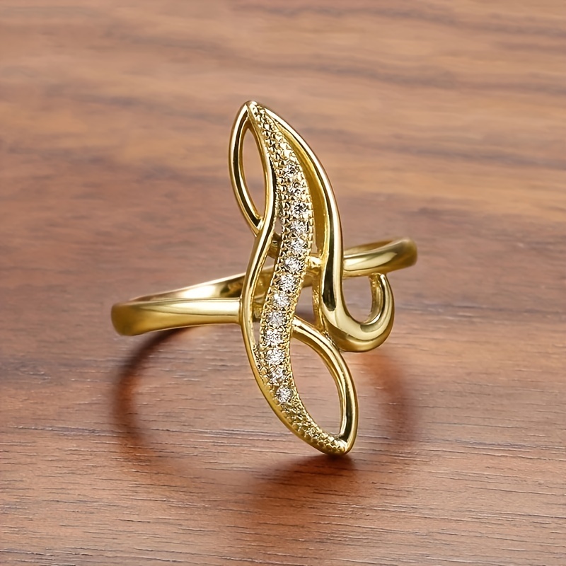 Endlessly Creative And Women's Ring For Parties And Daily Wear, A Fashionable Ring