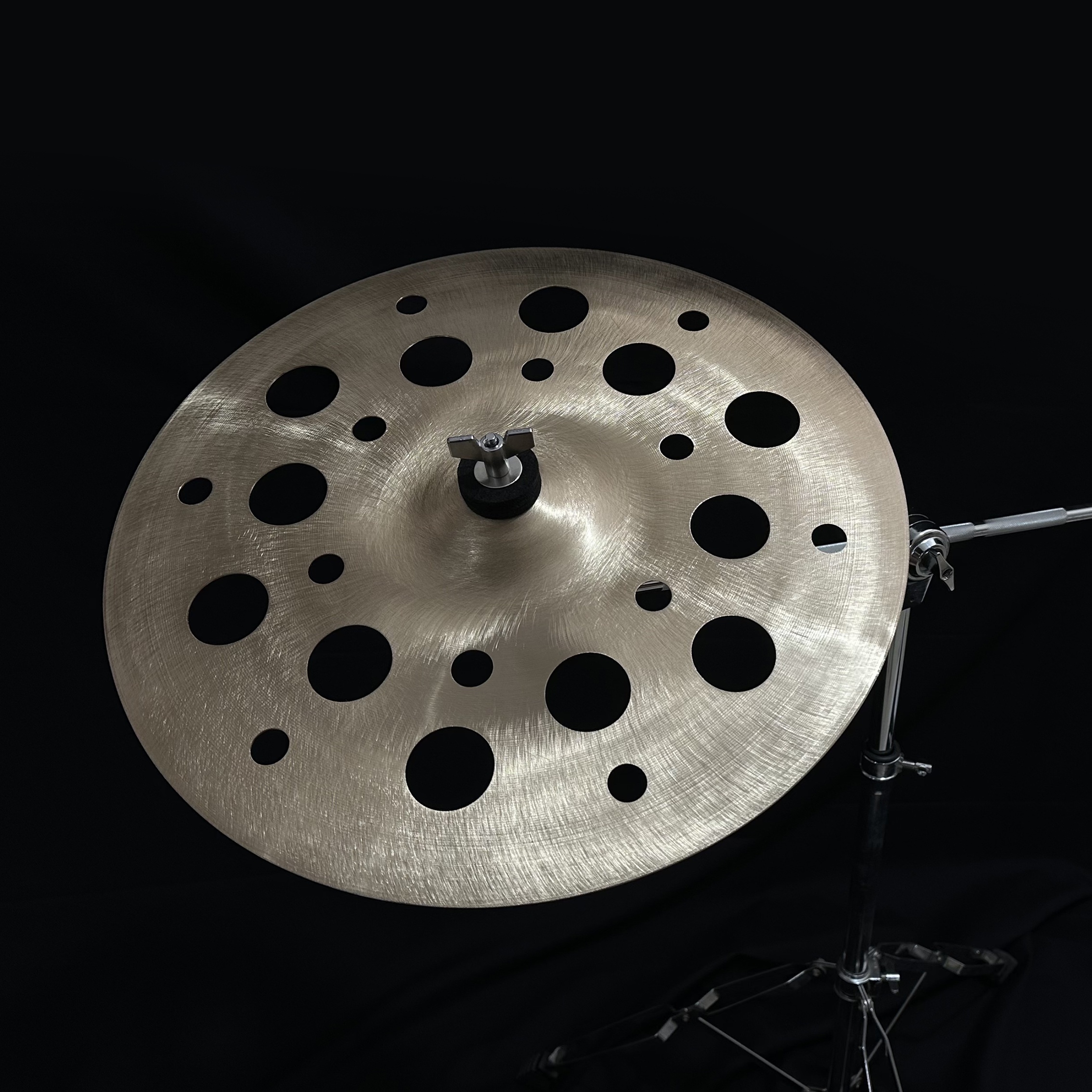 Cymbals B20 18-Inch Vintage Trash Crash Hand Hammered