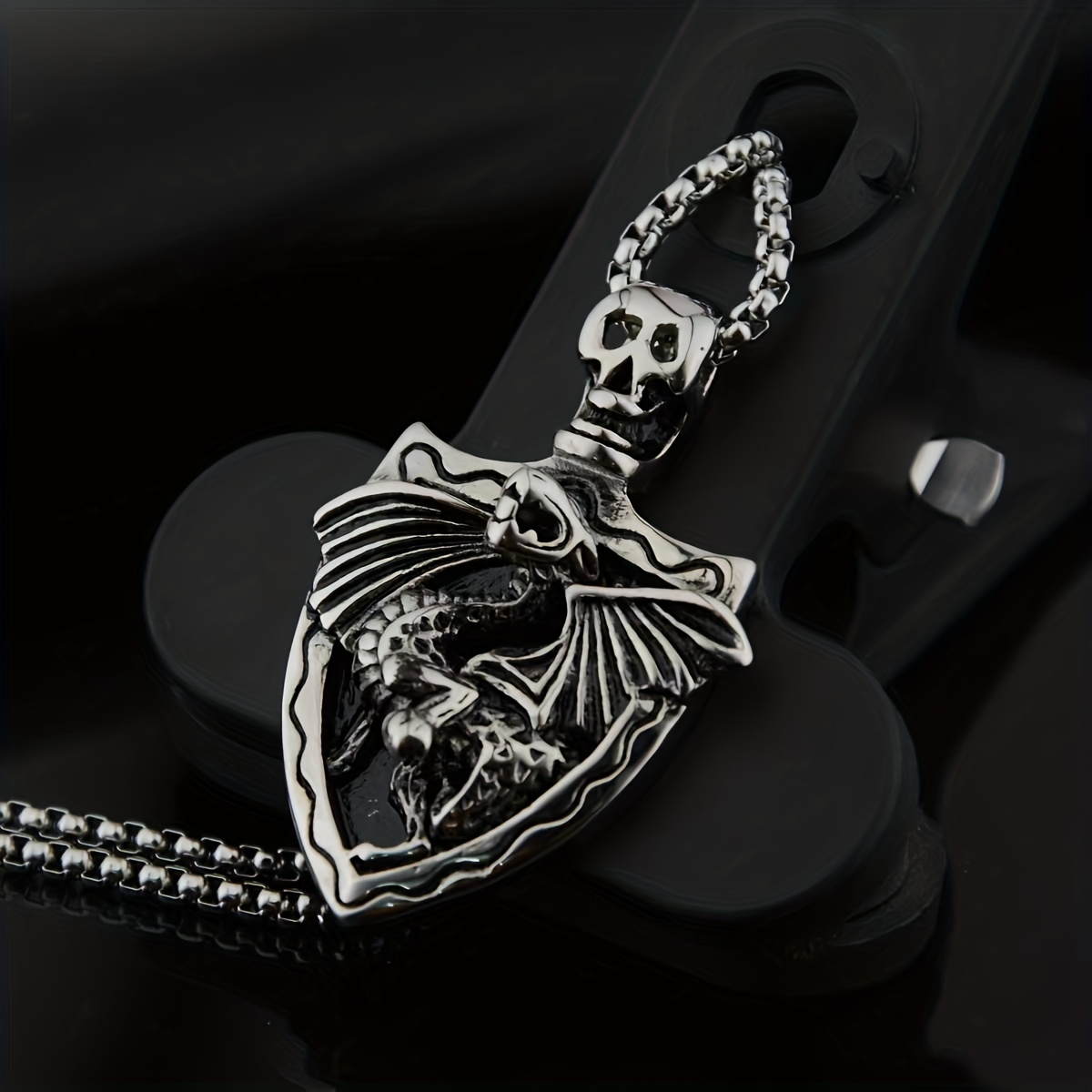 Hip Hop Rock Band Judas Priest Blade Razor Shape Pendant Necklace Long  Chain Men Metal Necklace - AliExpress