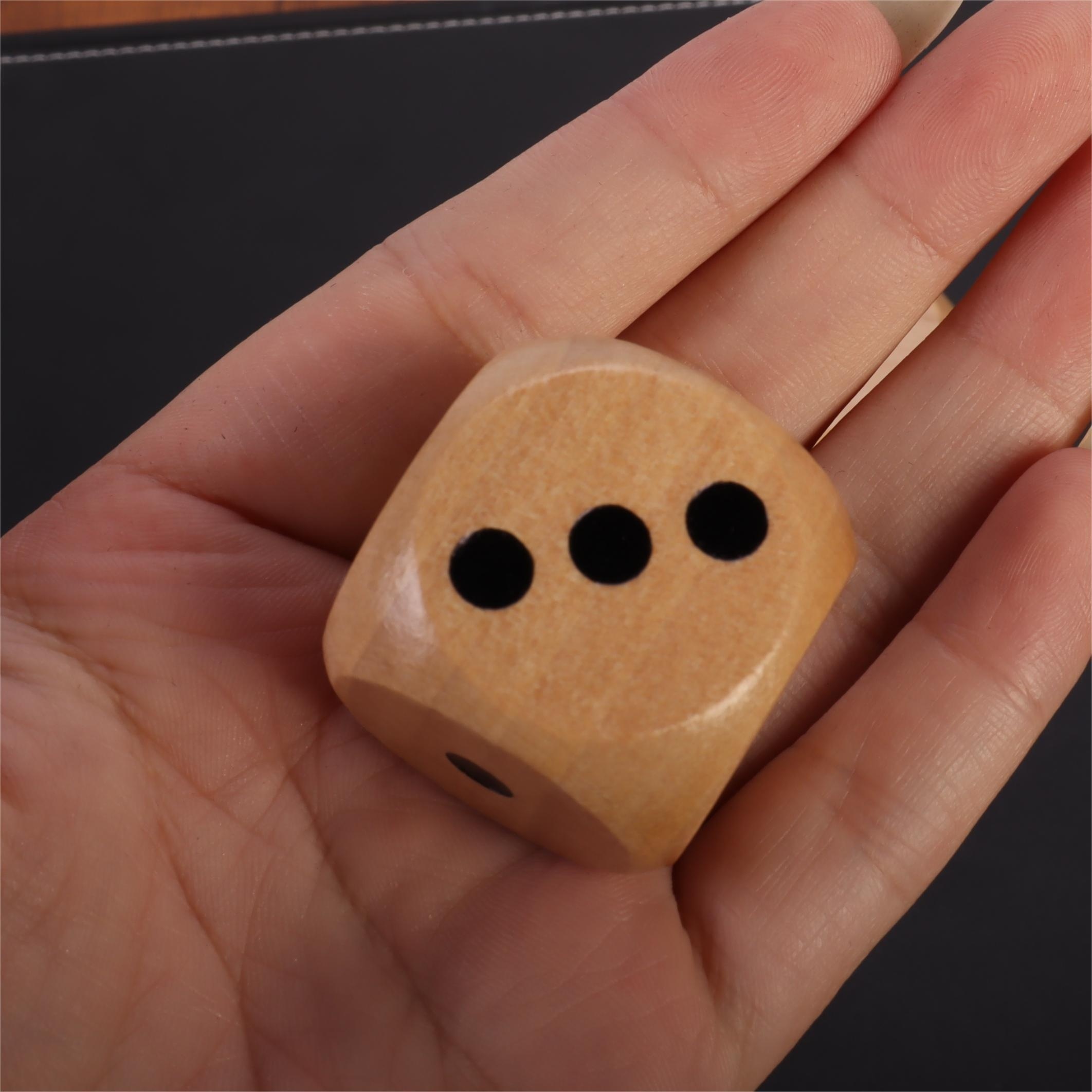 20mm /0.787in 4 Drinking Dices: Add Fun And Excitement To Your Next Party  With This Drinking Game Accessory Halloween Gifts