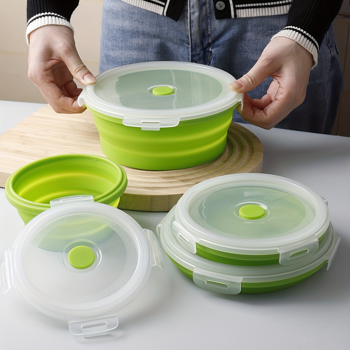 4 Size Silicone Round Folding Lunch Box Collapsible Salad Bowl Portable  Meal Food Snack Storage Container with Lid Tableware Set