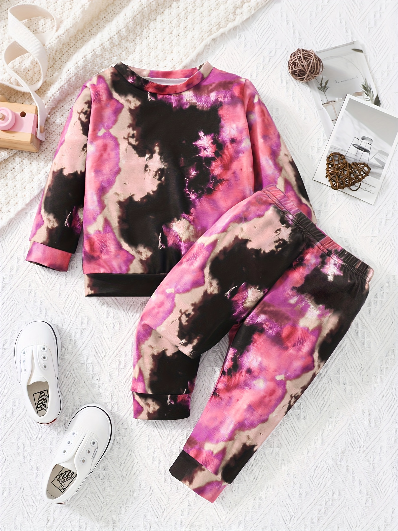 Tie dye sweatsuit for toddlers hot sale