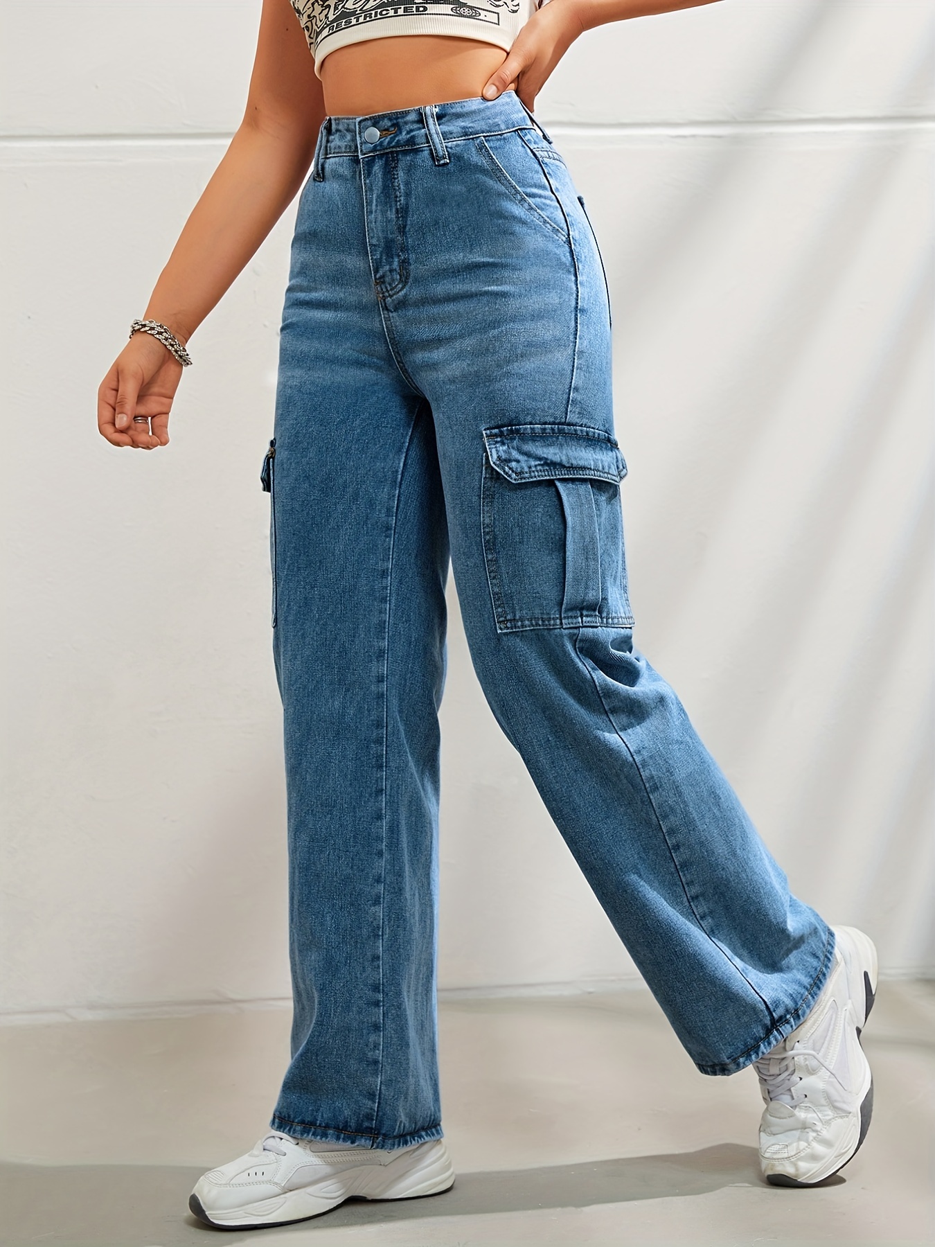 Women's High Waist Cargo Jeans Flap Pocket Baggy Cargo Pants Y2K Wide Leg  Denim Jeans Y2K Streetwear Pants., Light Blue, Medium : :  Clothing, Shoes & Accessories