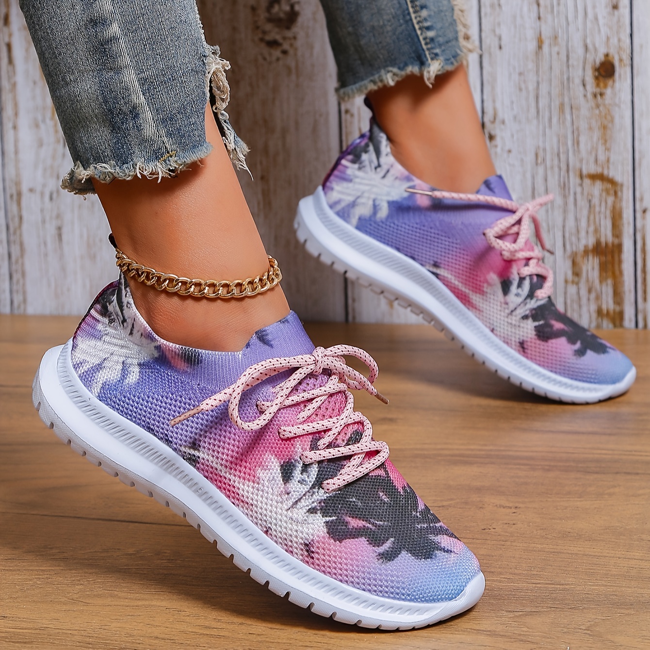 Colorful clearance walking shoes