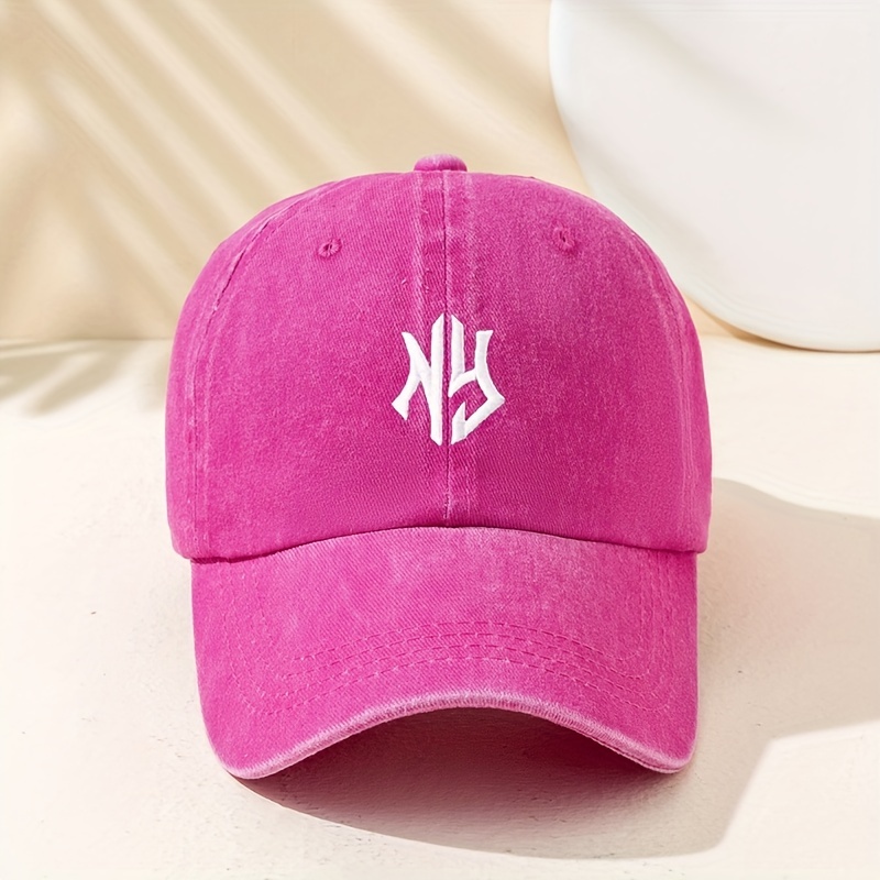 Gucci New York Yankees Embroidered Cap in Pink for Men