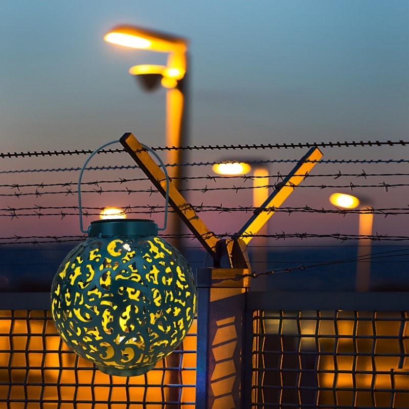Solar Lanterns Outdoor Hanging  Metal Table Lights Waterproof