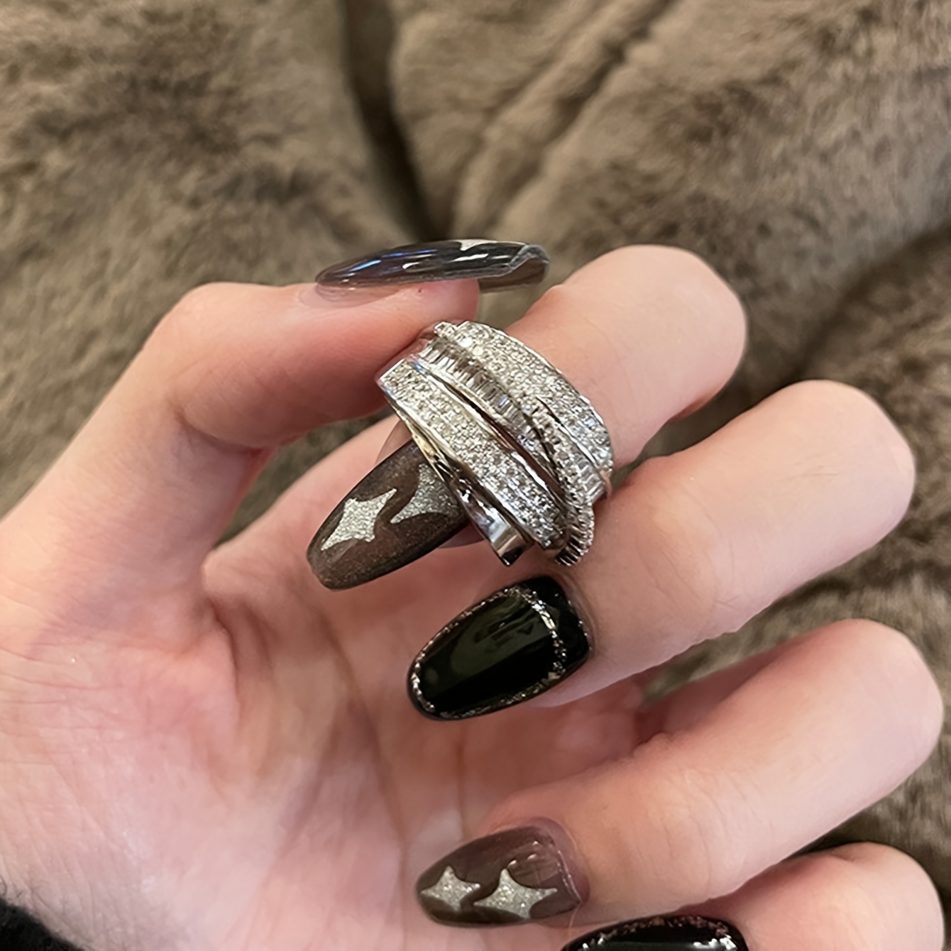 

Unique Multi Layers Wrap Ring Vintage Minimalist Style Copper Finger Ring Elegant Temperament Exquisite Jewelry Daily Wear