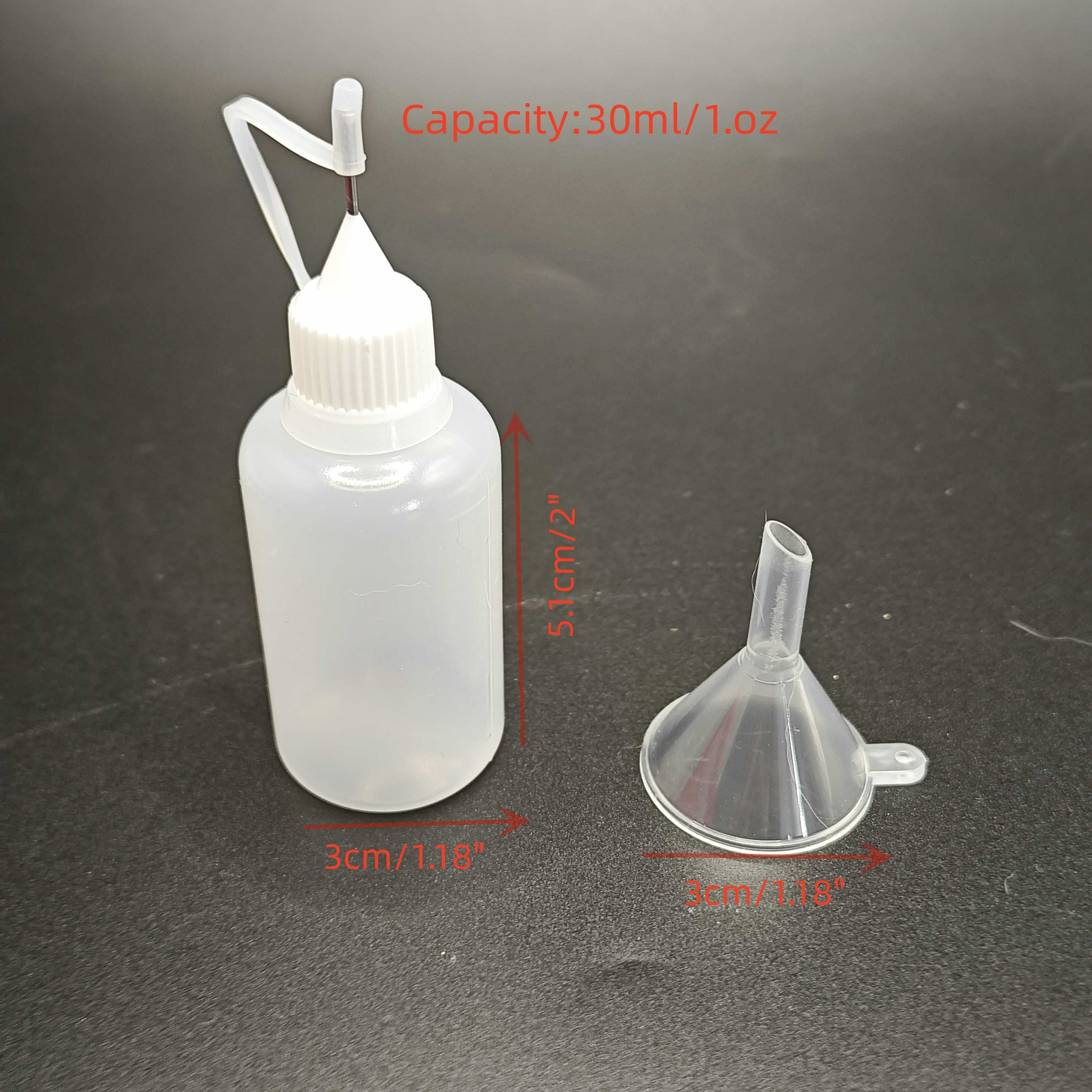 Plastic Squeeze Bottles Fine Tip, 1oz Capacity.