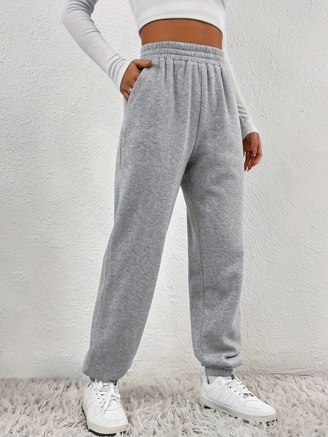Womens Sweatpants with Pockets Bottom Sweatpants for Women with