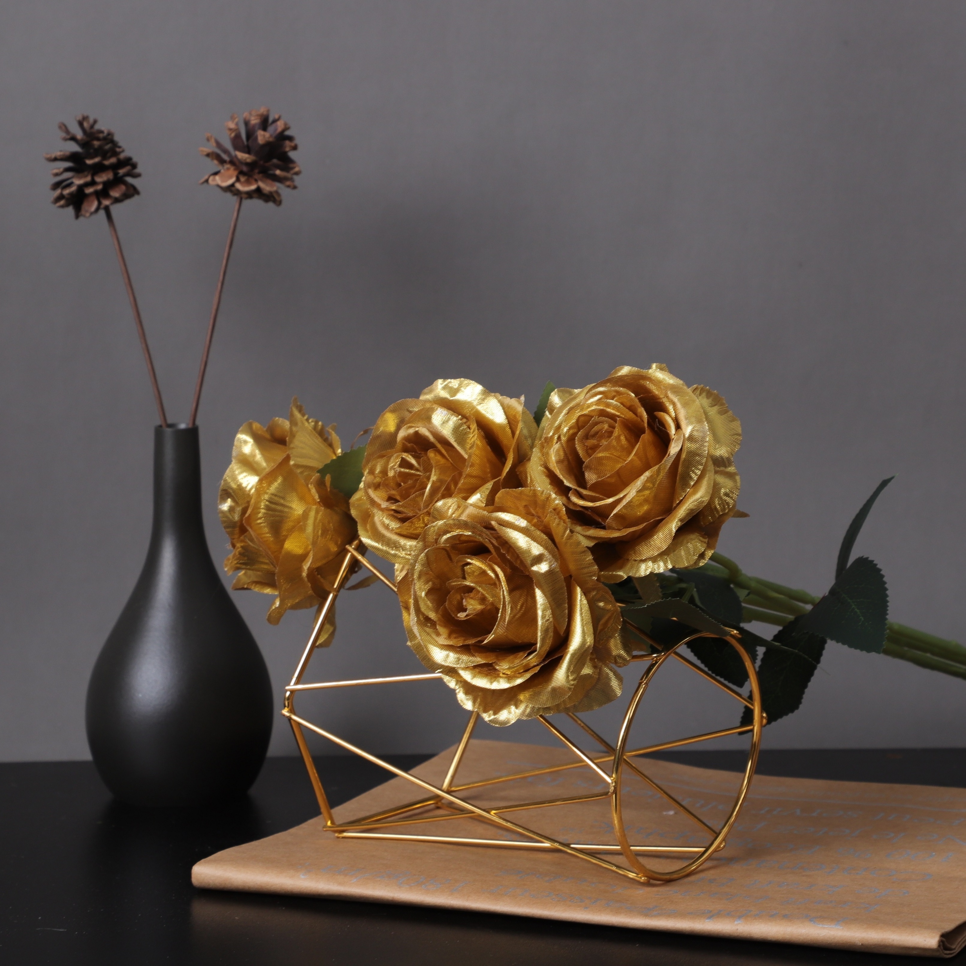 Luyue Artificial Gold Roses Flowers Fake Silk Single Rose with Stem Flower  Gift for Wedding Party Home Decor-10 Pack-Gold