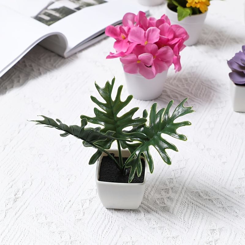 Pack of 4 Artificial Flower with pot for home decoration