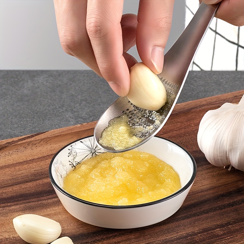 1pc Stainless Steel Garlic Press Household Vegetable Ginger Masher Handheld  Ginger Garlic Tool, Kitchen Accessories