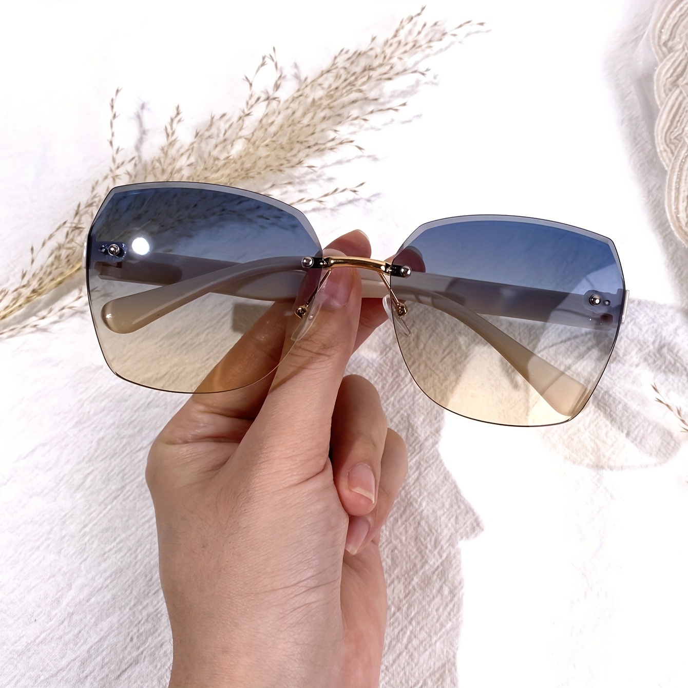 2023 Luxury Brand Design Vintage Rimless Rhinestone Sunglasses Women Men  Fashion Gradient Lens Sun Glasses Shades for Female - AliExpress