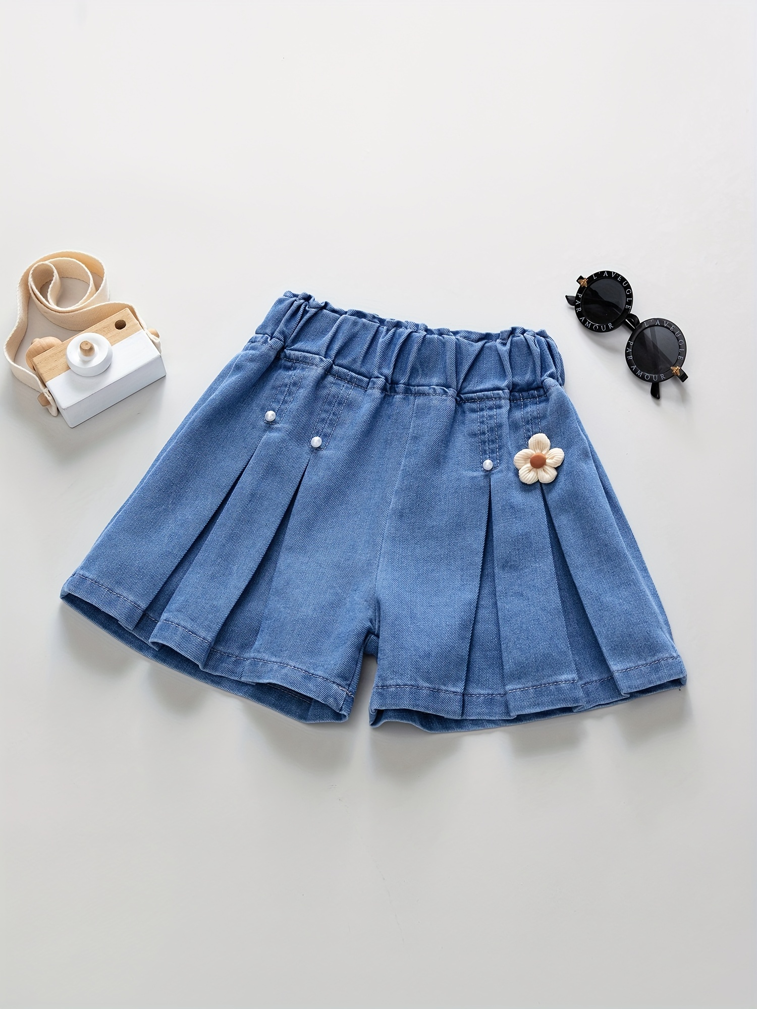 Girls' Denim Shorts, Girls' Denim Skirts, Girls' Denim Pleated Skirts,  Girls' Cute Style Shorts, Blue Denim Floral Shorts, Elastic Waist Shorts,  Loose Fitting Shorts, Suitable For Daily Wear, Suitable For Summer Or
