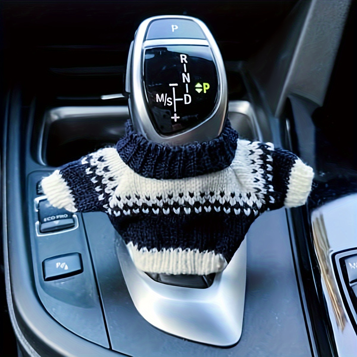 Image of Funny Car Gear Shift Knob Sweater Cover, Winter Warm Shift Knob Cover Sweater Shirt, Christmas Car Accessories And Decor, Universal Knob Cover Gift
