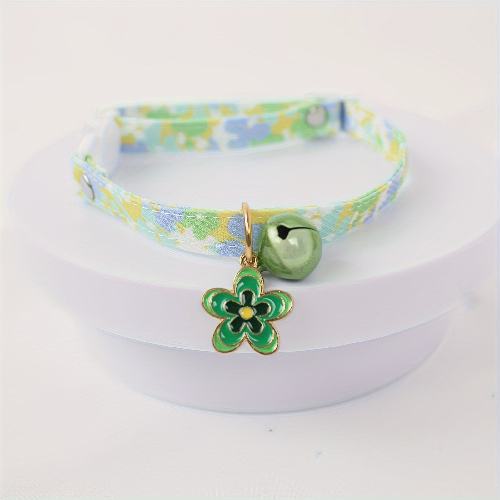 Breakaway Cat collar with Bell - Green floral